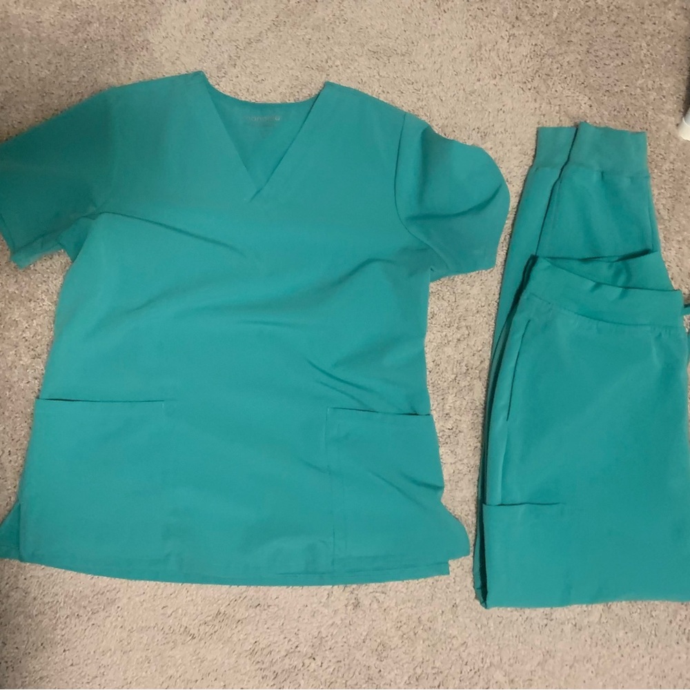 Mandala surgical green scrub set